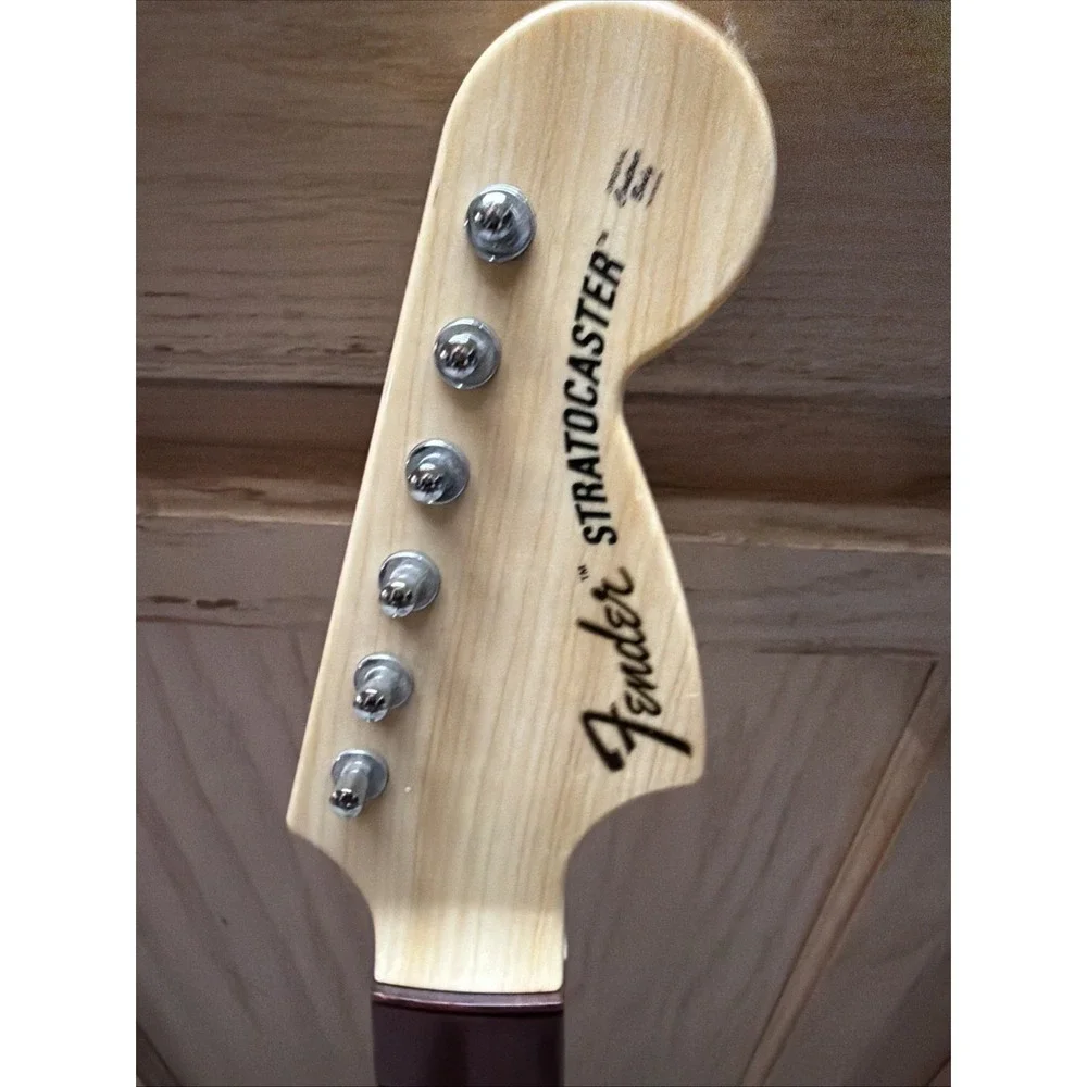 Harmonix Stratocaster Guitar Controller - Black